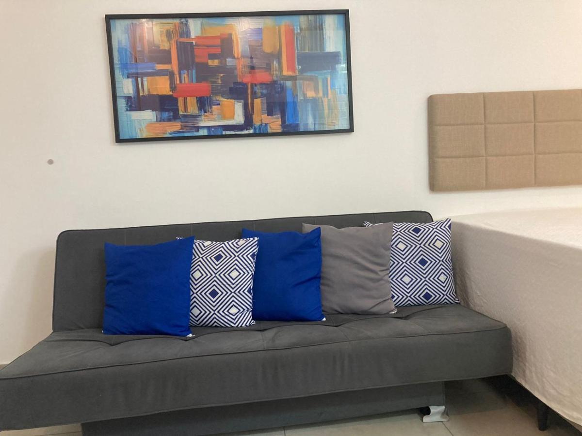 Apartemen Luxuosa Kit Copanema *